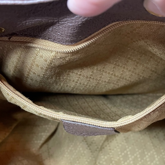 Gucci suede bamboo backpack - Picture 9 of 15